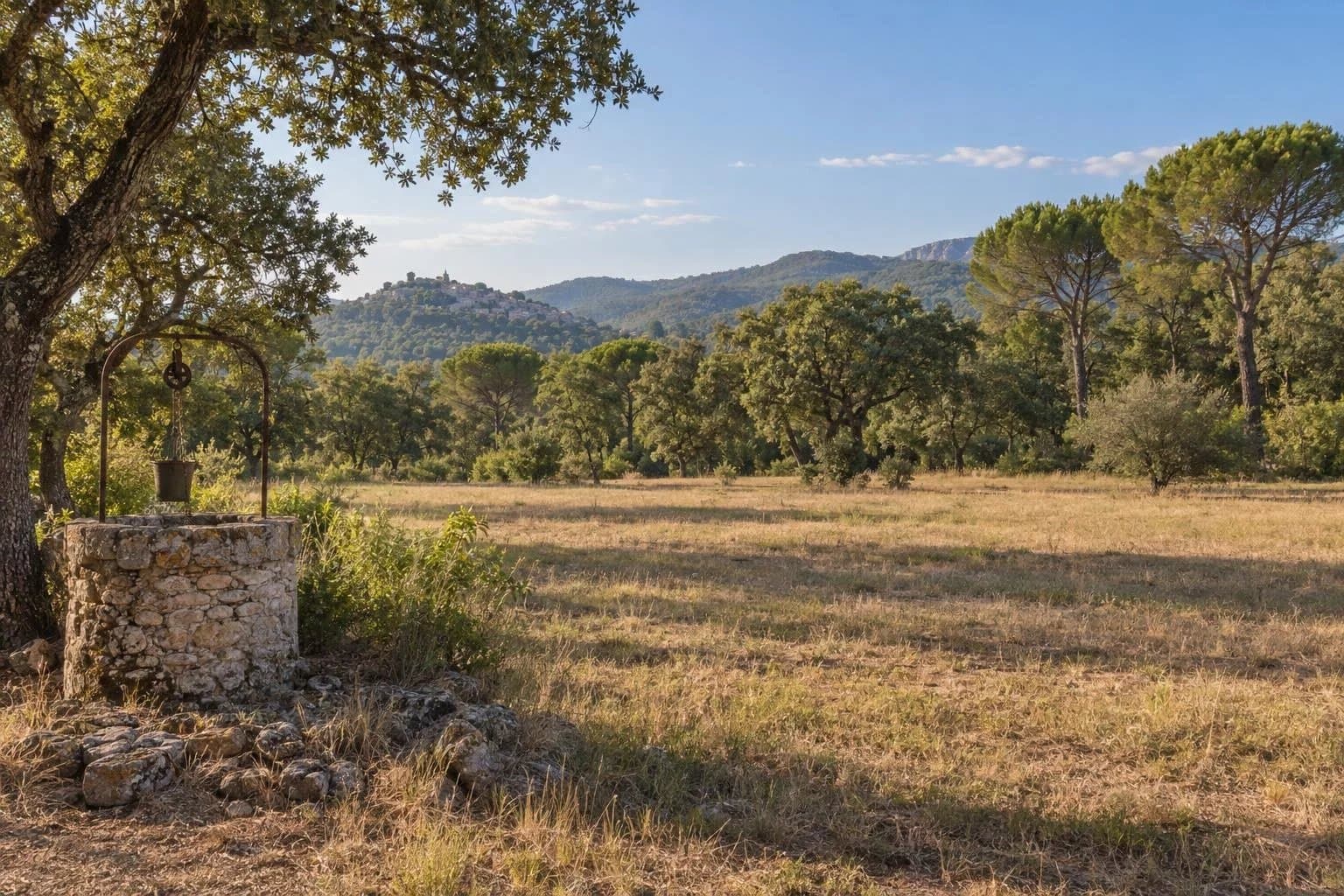 Building plot with views of the Estérel